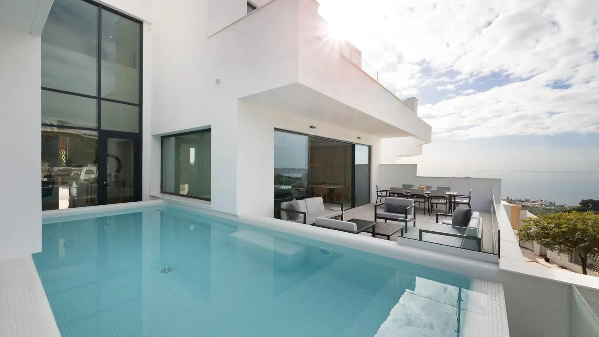 Villa Marae بينالماذينا